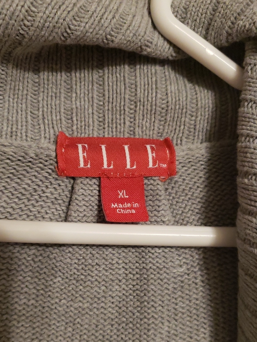 Elle Men's Light Gray Ribbed Crewneck Sweater